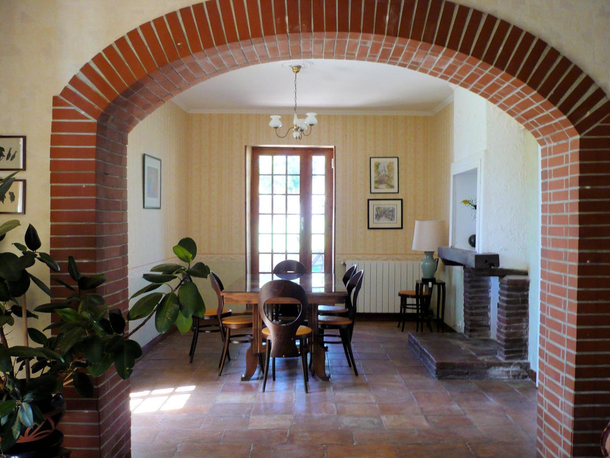 Les Convertigues Bed & Breakfast Montjoire Dış mekan fotoğraf